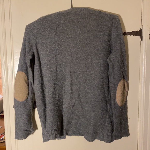 Bundle30 - Gap Grey Cardigan - Picture 2 of 2
